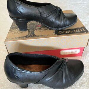 Cobb Hill by New Balance Women's Black Slip-on Shoes size 6M